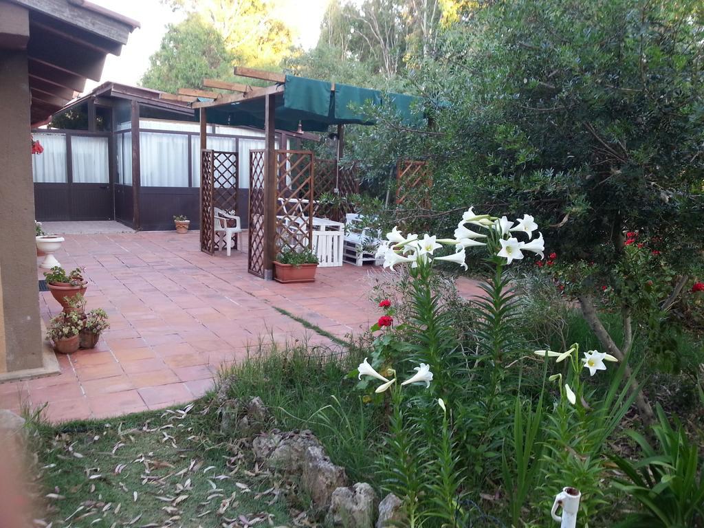 Tharros B&B San Giovanni di Sinis Exterior foto
